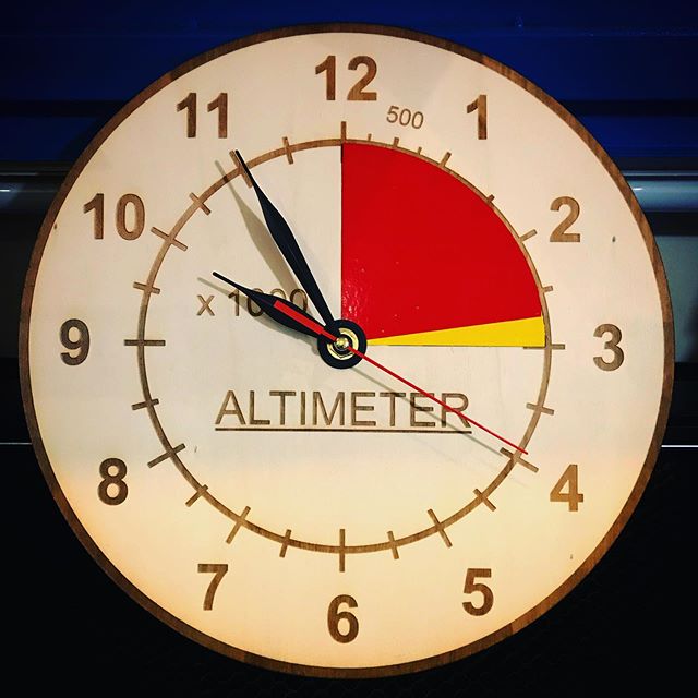 Altimeter Clock For Laser Cut Free Vector File