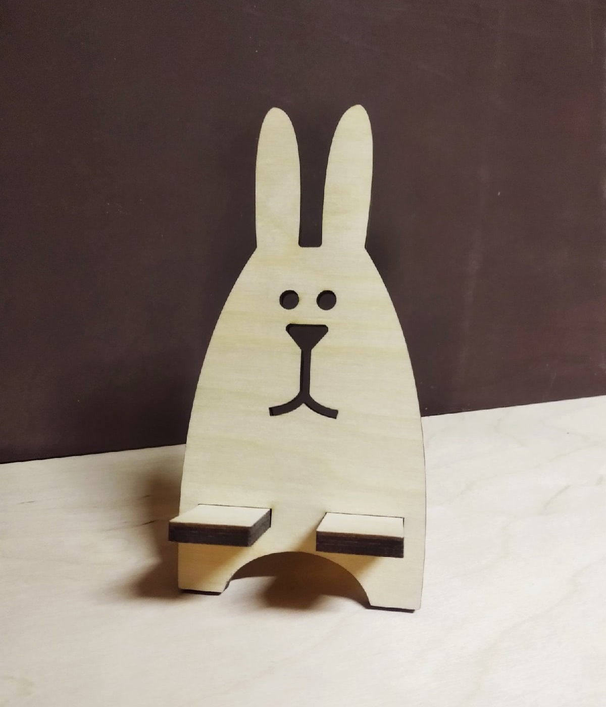 Creative Cute Rabbit Desktop Phone Stand For Laser Cutting Free Vector File