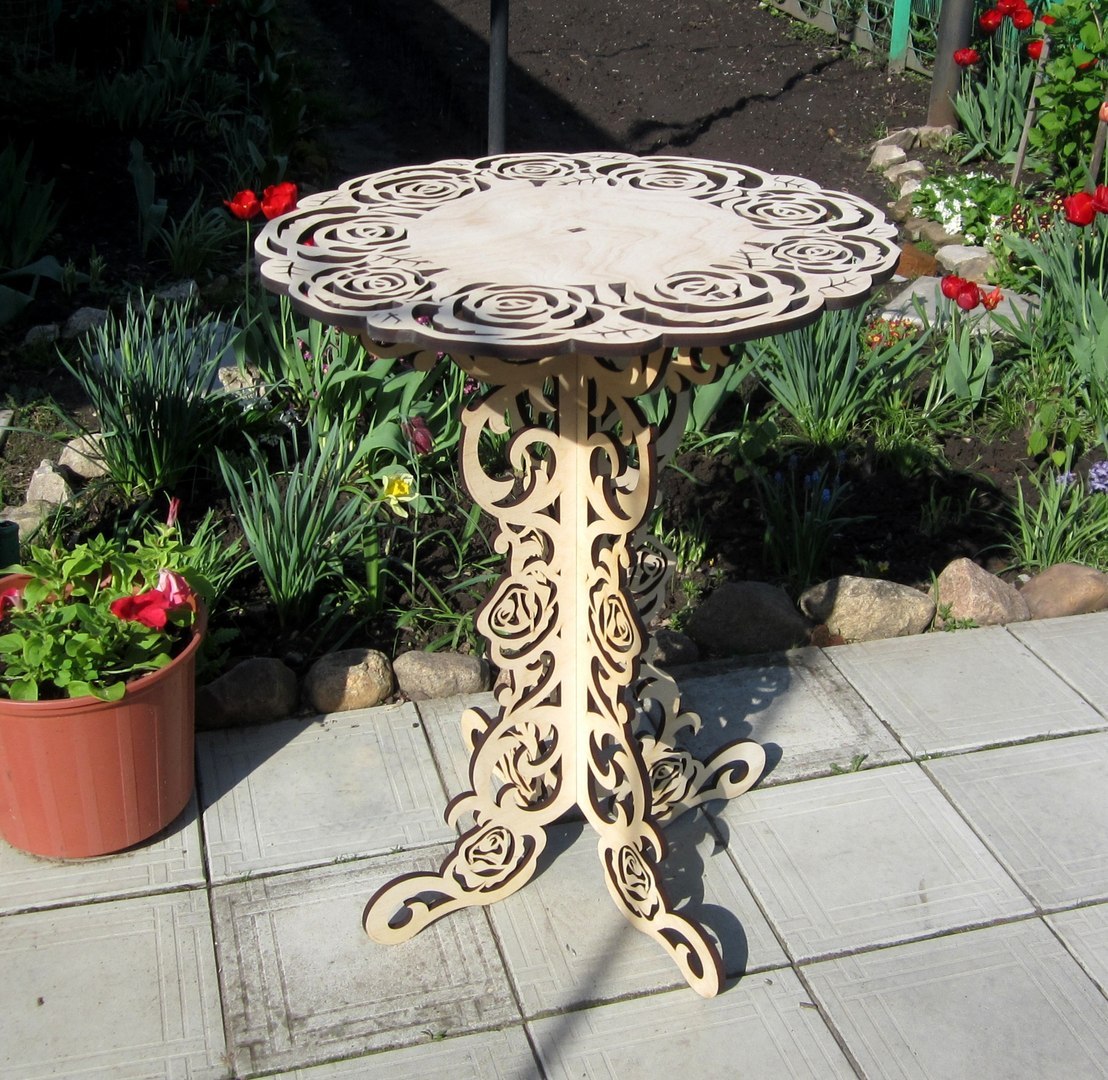 Home Decoration Ornamental Round Table Free DXF File