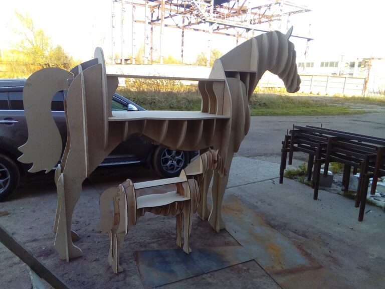 Horse Shelve Layout For Laser Cut Free DXF File
