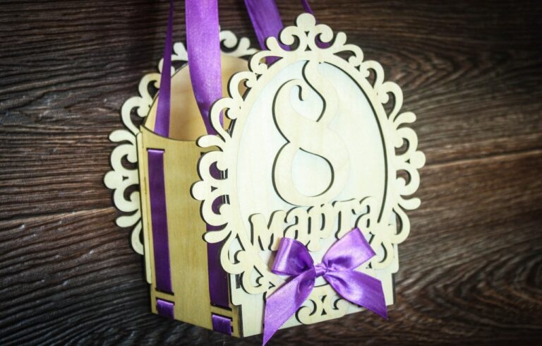 Jewelry For women. March 8. Gift Box For Laser Cut Free DXF File