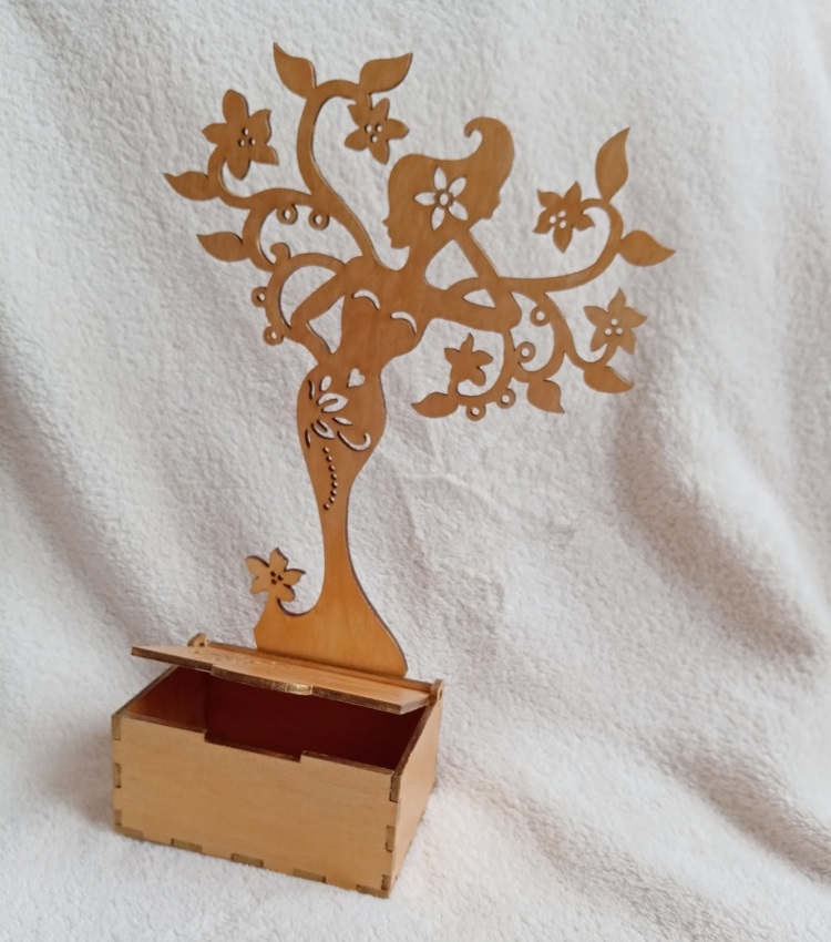 Jewelry Storage Box With Tree Stand For Laser Cut Free Vector File