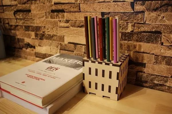 Laser Cut Cube Pen Holder Free DXF File