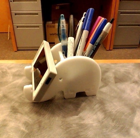 Laser Cut Elephant Phone Stand And Pen Holder Free DXF File