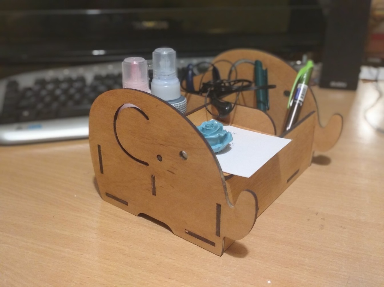 Laser Cut Elephant Shape Desk Organizer Free Vector File
