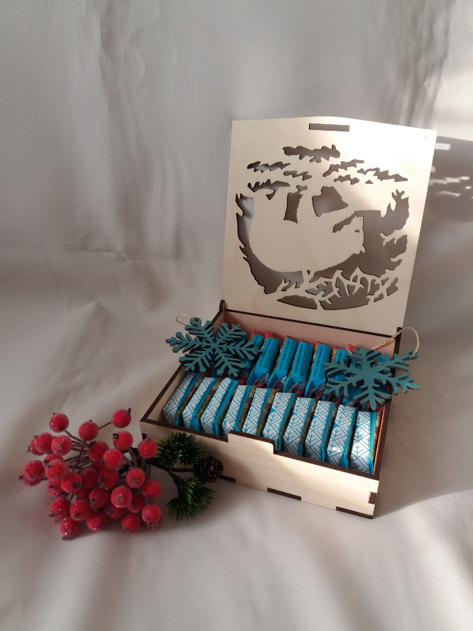 Laser Cut Folding Lid Candy Box Plywood 4mm Free Vector File