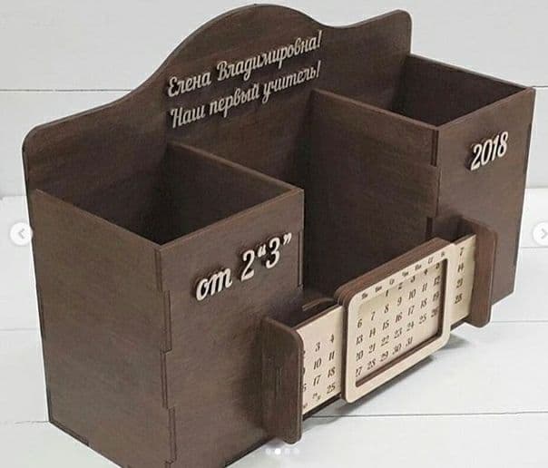 Laser Cut Office Desk Organizer With Perpetual Calendar For Teacher Free Vector File