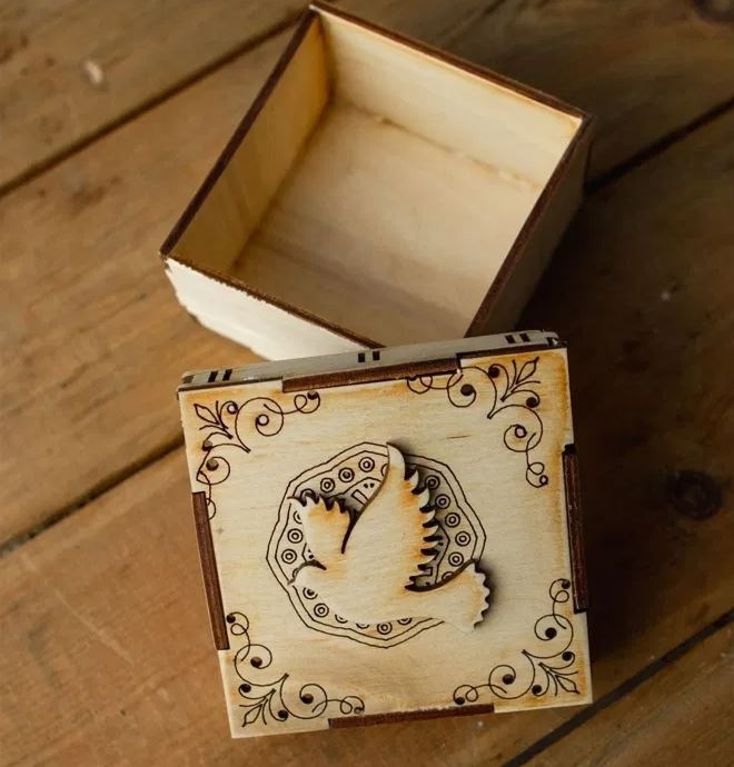 Laser Cut Wooden Box With Pigeon Decor Free Vector File
