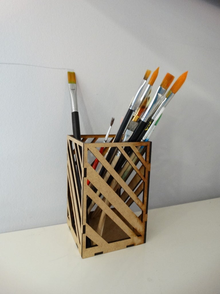 Pencil And Brush Holder Laser Cut Free DXF File