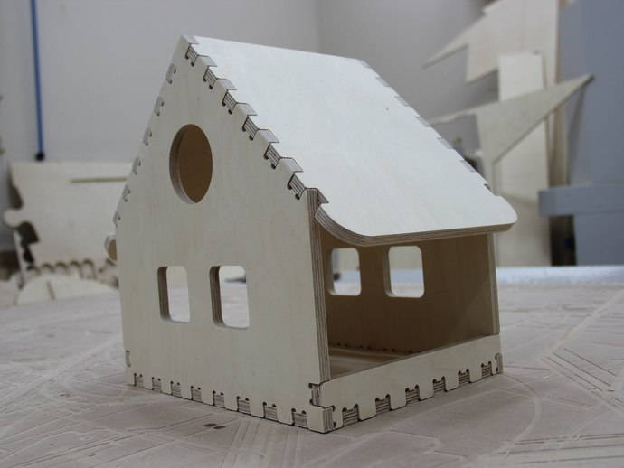 Wooden Bird Feeder House Free DXF File